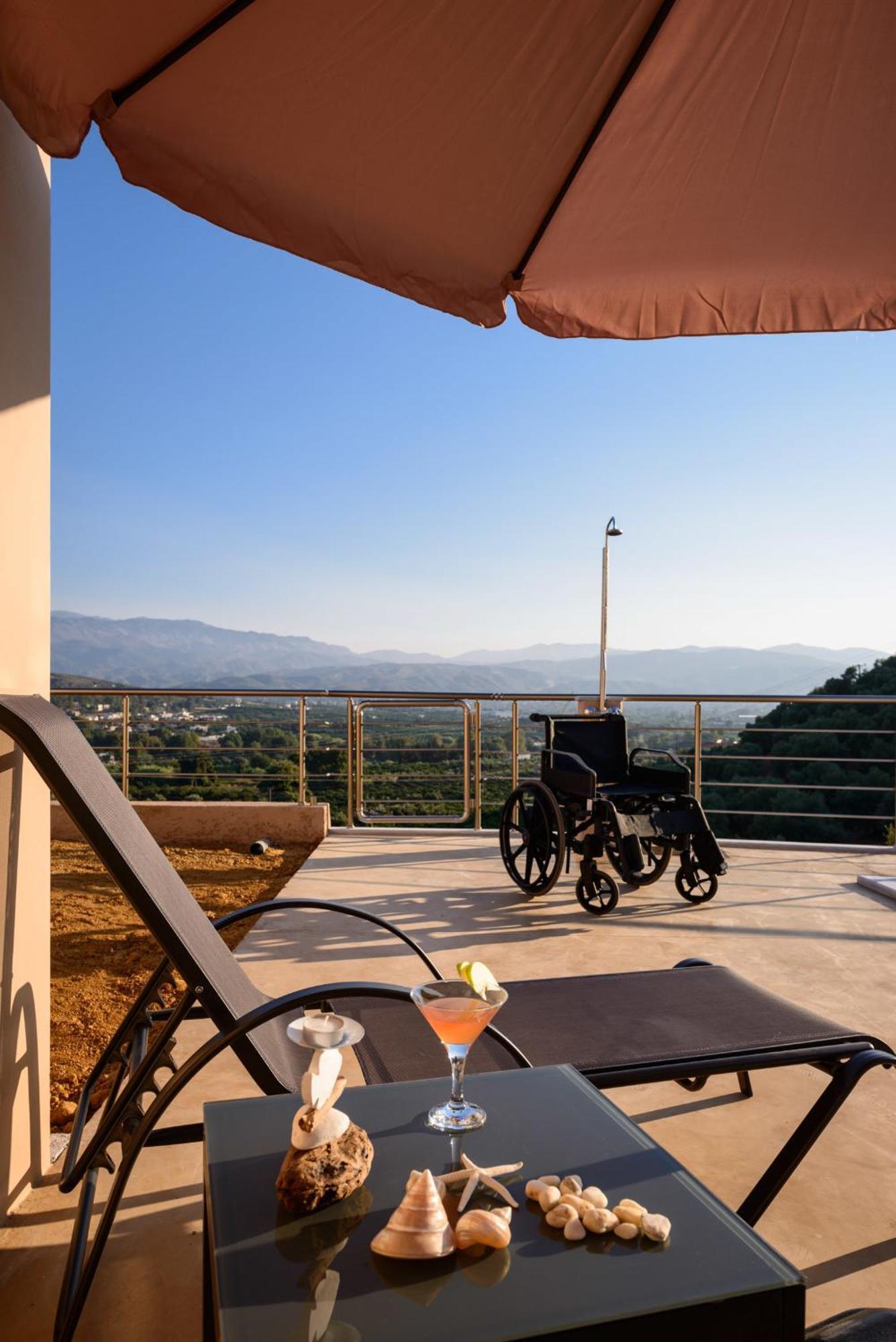 Aksos Suites Accessible Accommodation Agia  Bagian luar foto