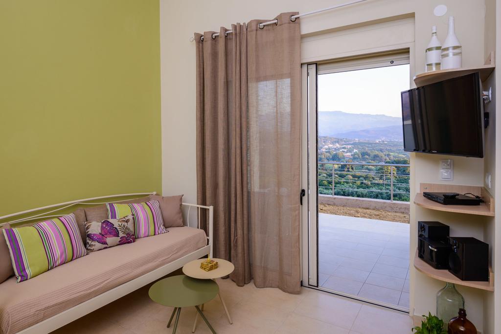 Aksos Suites Accessible Accommodation Agia  Ruang foto