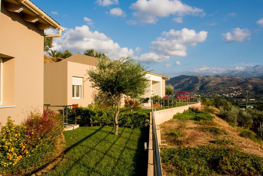 Aksos Suites Accessible Accommodation Agia  Bagian luar foto